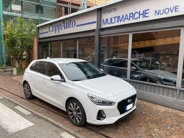 Hyundai i30 1.6 CRDI Business 110cv - Gancio Traino