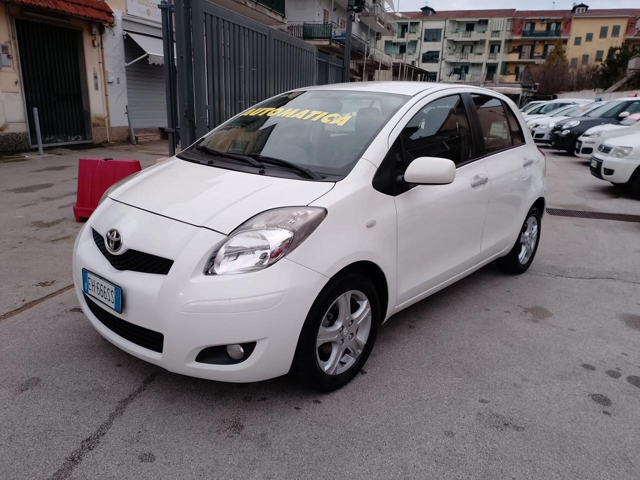 Toyota Yaris Cambio Automatico Prov. Nord Italia