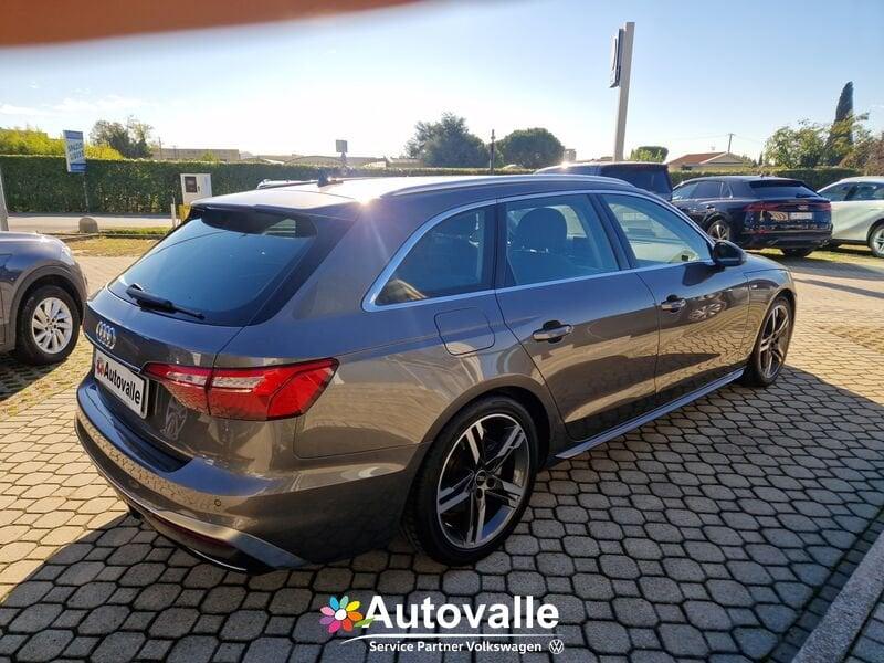 Audi A4 A4 Avant 30 TDI/136 CV S tronic S line edition