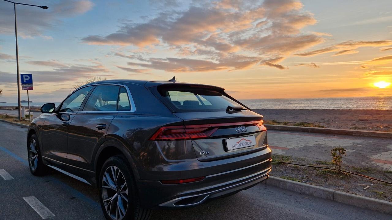 Audi Q8 45 TDI quattro tiptronic Sport