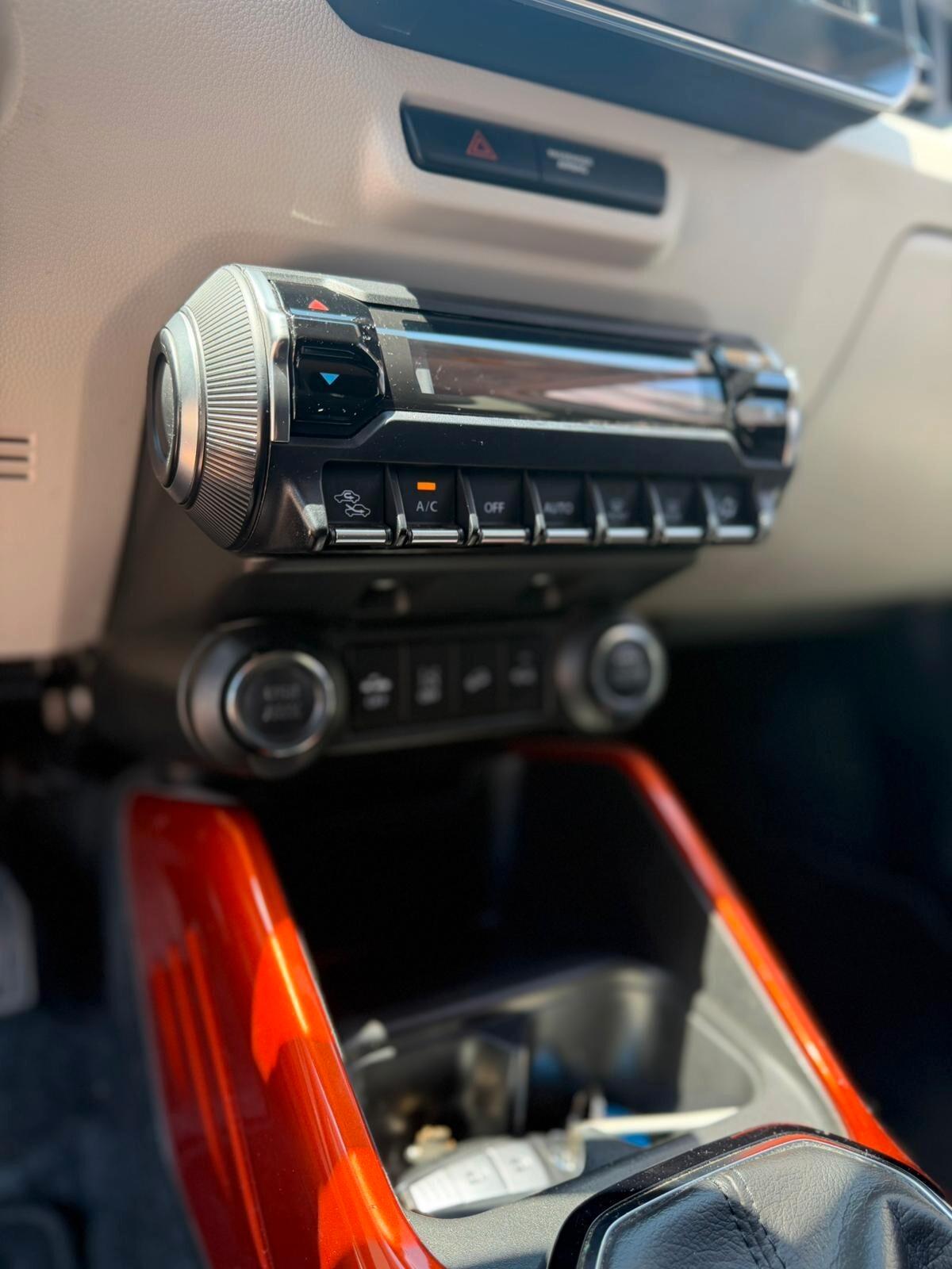 Suzuki Ignis 1.2 Hybrid Top