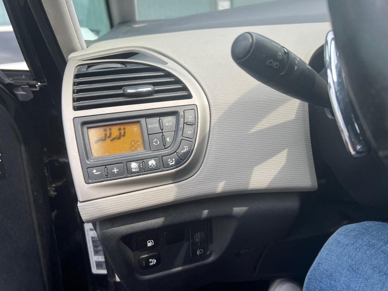 Citroen C4 Picasso 1,6 HDI 110 FAP ELEGANCE (80kw) 7 posti