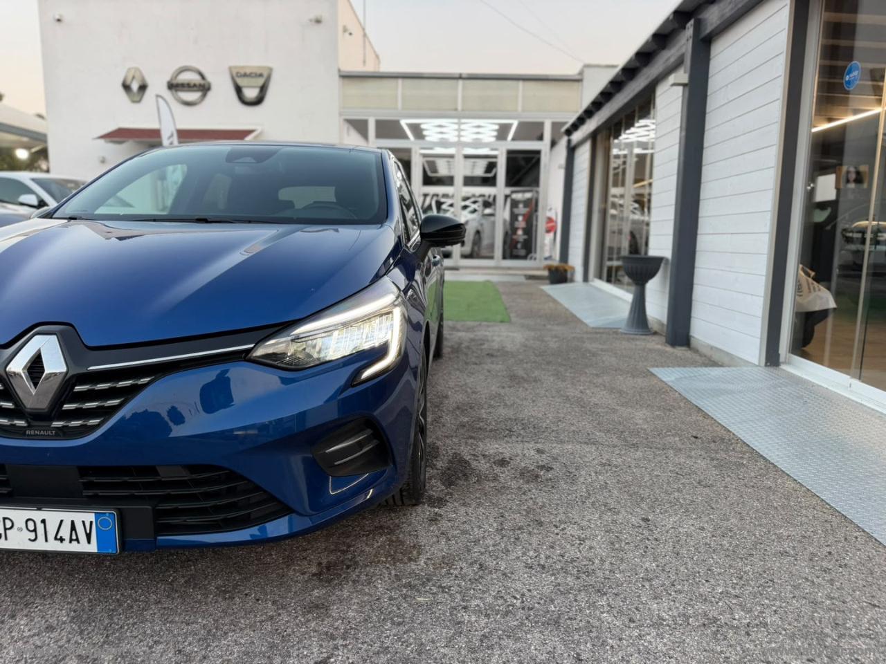 RENAULT Clio TCe 90 CV Techno NEOPATENTATI OK