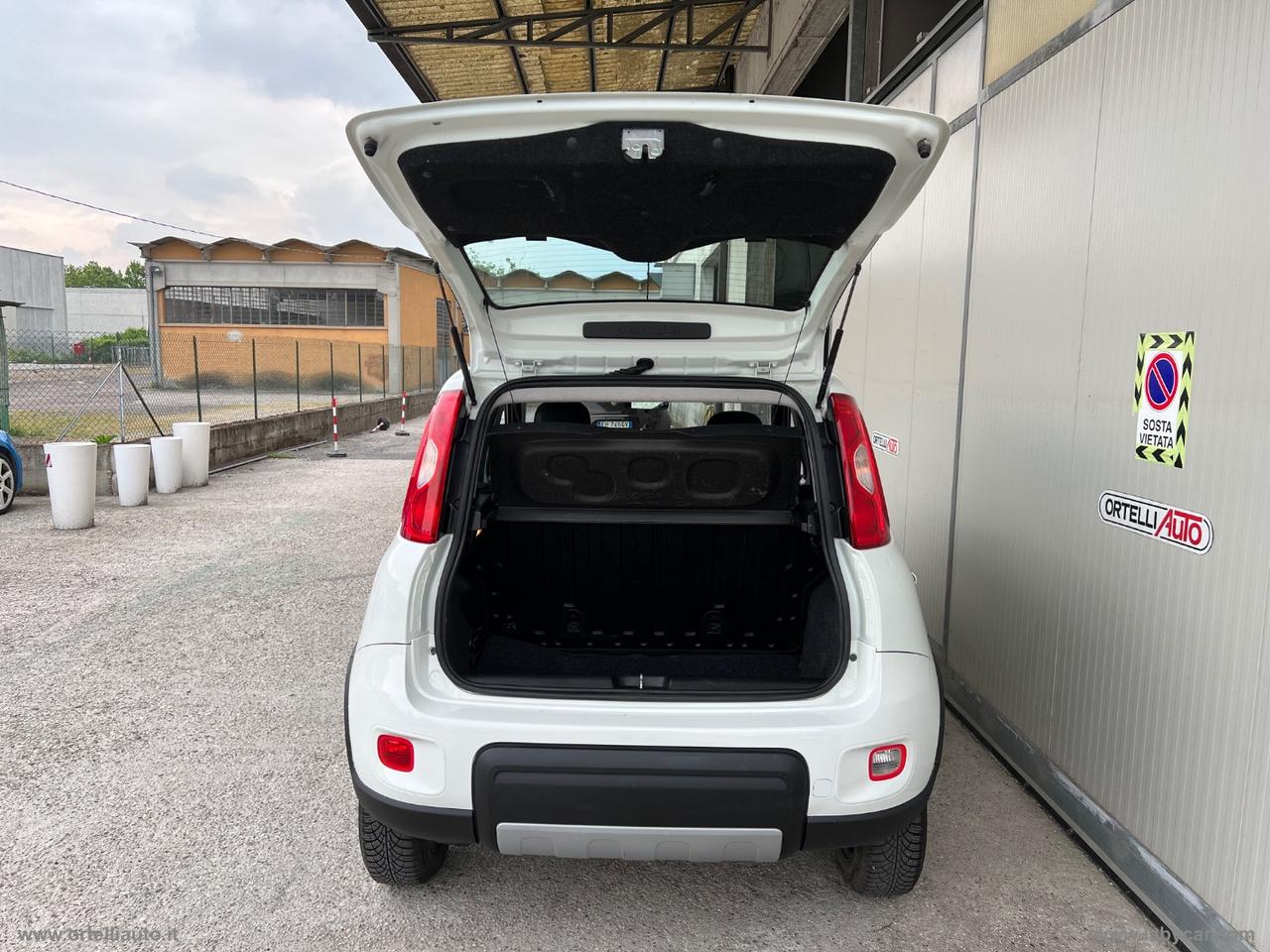FIAT Panda 1.3 MJT 95 CV S&S 4x4 IVA DEDUCIBILE