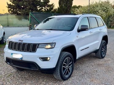 Jeep Grand Cherokee Grand Cherokee 3.0 V6 CRD 250 CV Multijet II Overland