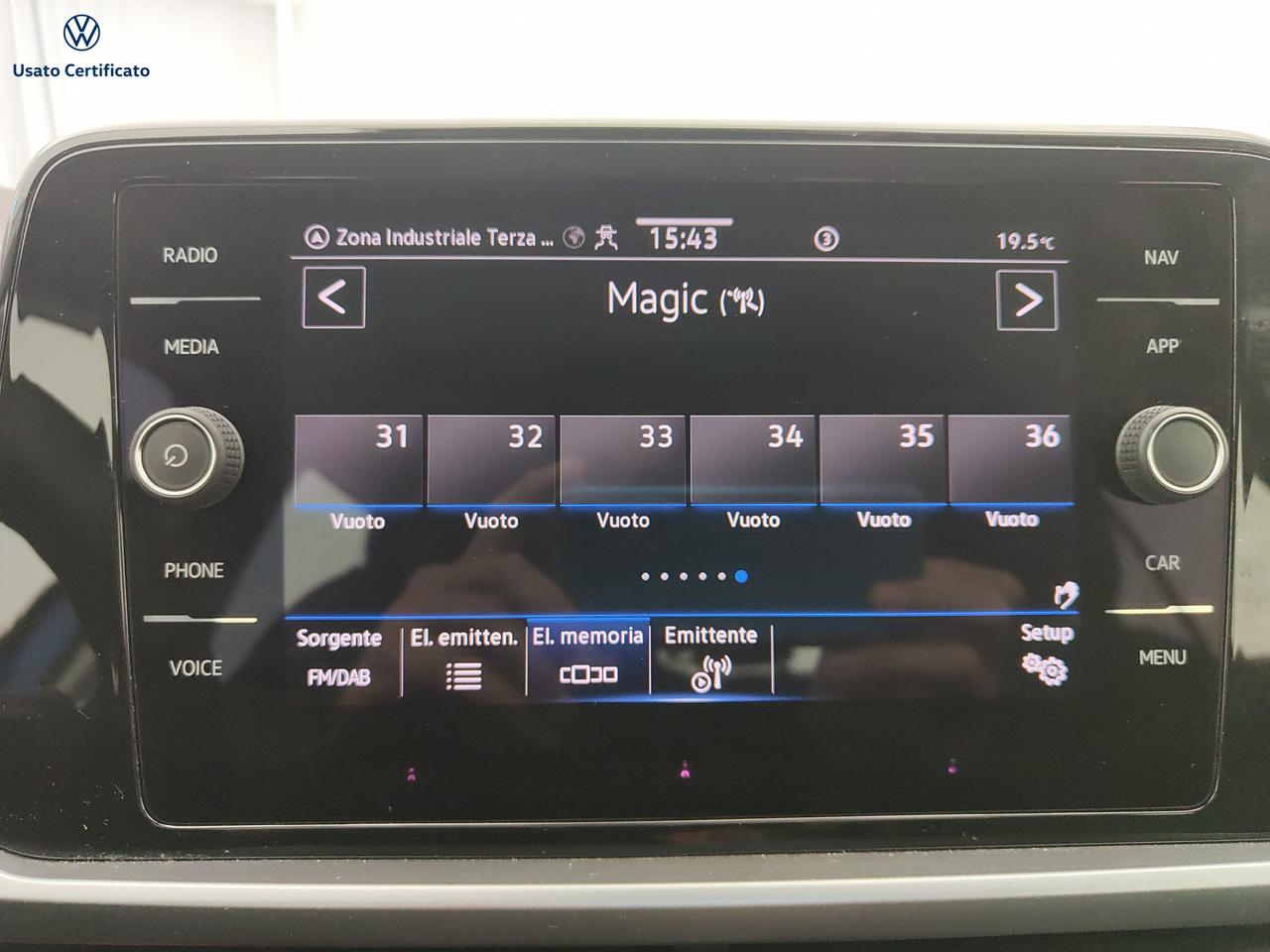 VOLKSWAGEN T-Roc - T-Roc 1.0 TSI Life