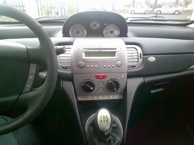 LANCIA Ypsilon 1.3 MJT 105 CV Sport MomoDesign