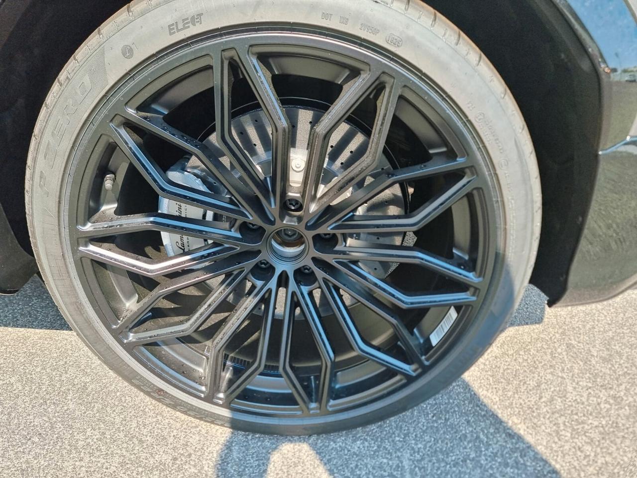 Lamborghini Urus 4.0 SE IN ARRIVO!