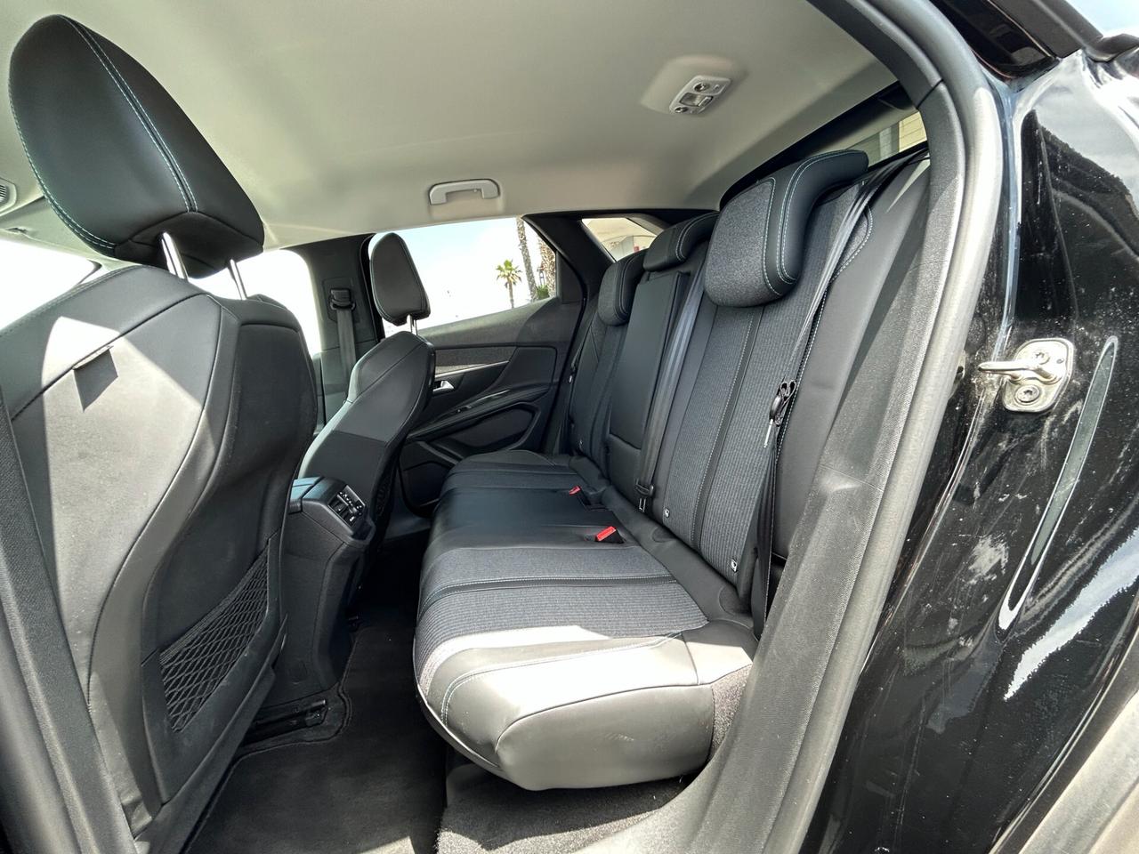 Peugeot 3008 BlueHDi 131 S&S EAT8 Allure