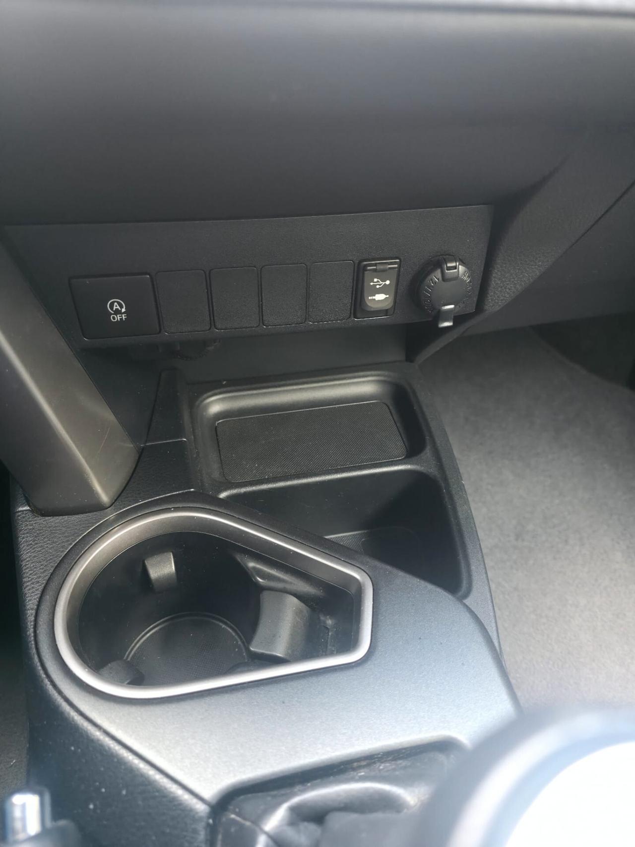 Toyota RAV 4 RAV4 2.0 D-4D 2WD Business