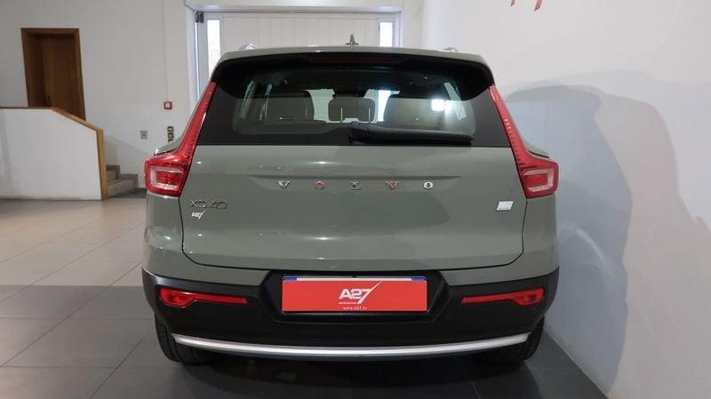 Volvo XC40 Recharge T5 Plug-in Hybrid Recharge Plus Bright