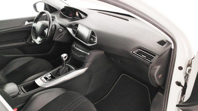 PEUGEOT 308 PureTech Turbo 130 S&S SW GT LINE