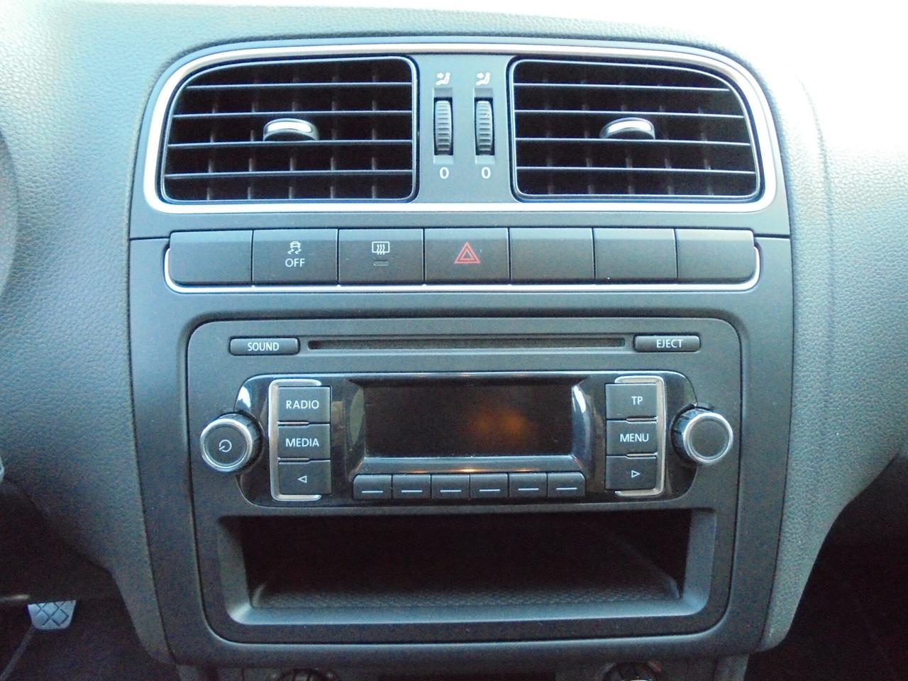 VOLKSWAGEN POLO 1.2 TDI 75CV COMFORTLINE 5P UNIPROPRIETARIO