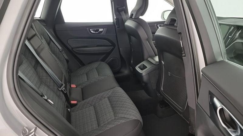 Volvo XC60 B4 D AWD automatico Core