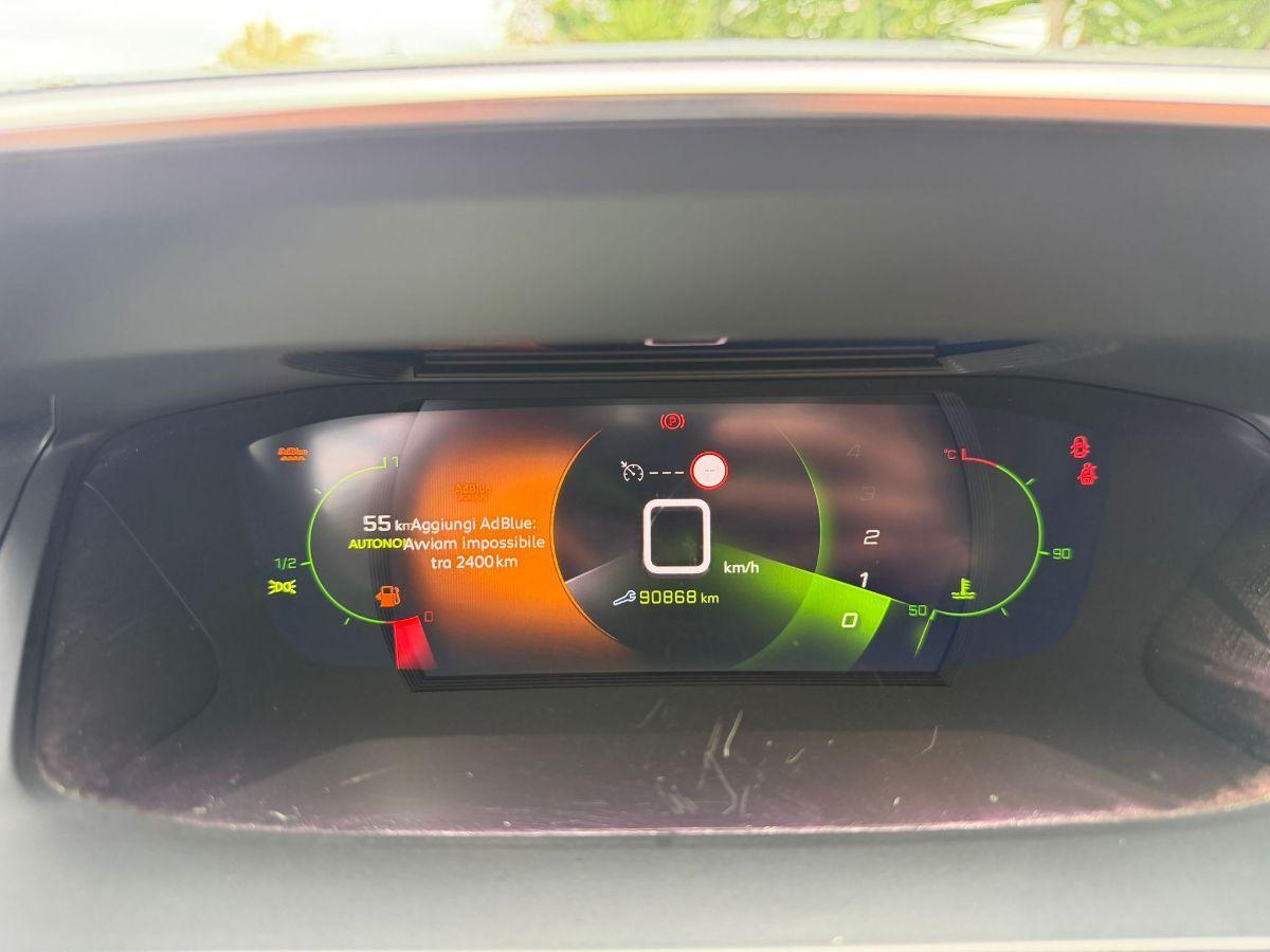 PEUGEOT - 208 - BlueHDi 100 S&S 5p. GT Line