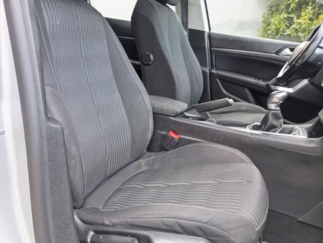 Peugeot 308 BlueHDi 100 S&S SW Business