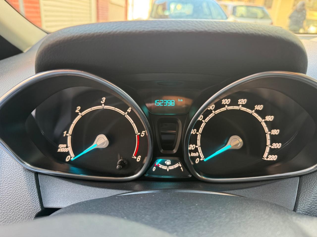 Ford B-Max 1.5 TDCi 75 CV Business Titanium