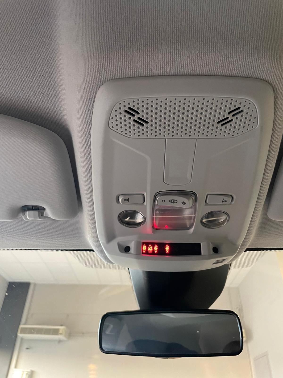 Opel Corsa 1.2 75CV NEOPATENTATI