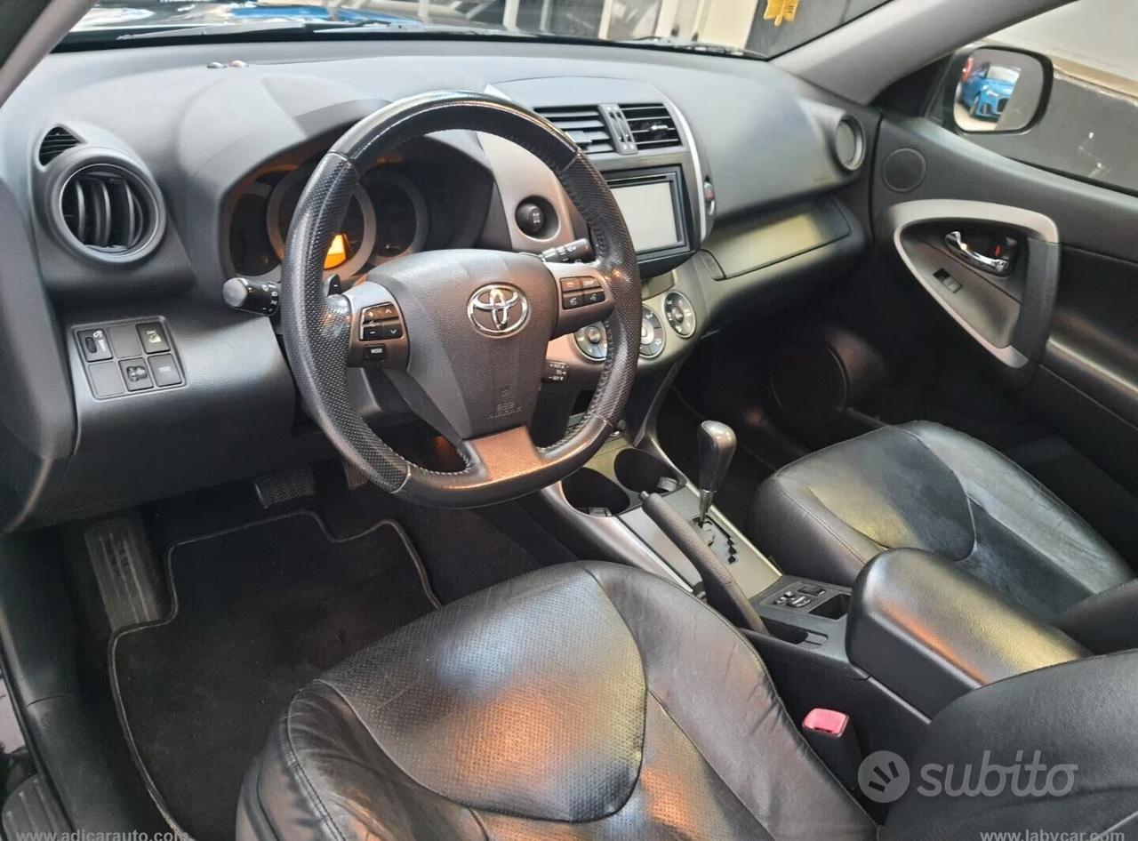 TOYOTA Rav4 Crossover 2.200 D-Cat A/T 150cv 4WD
