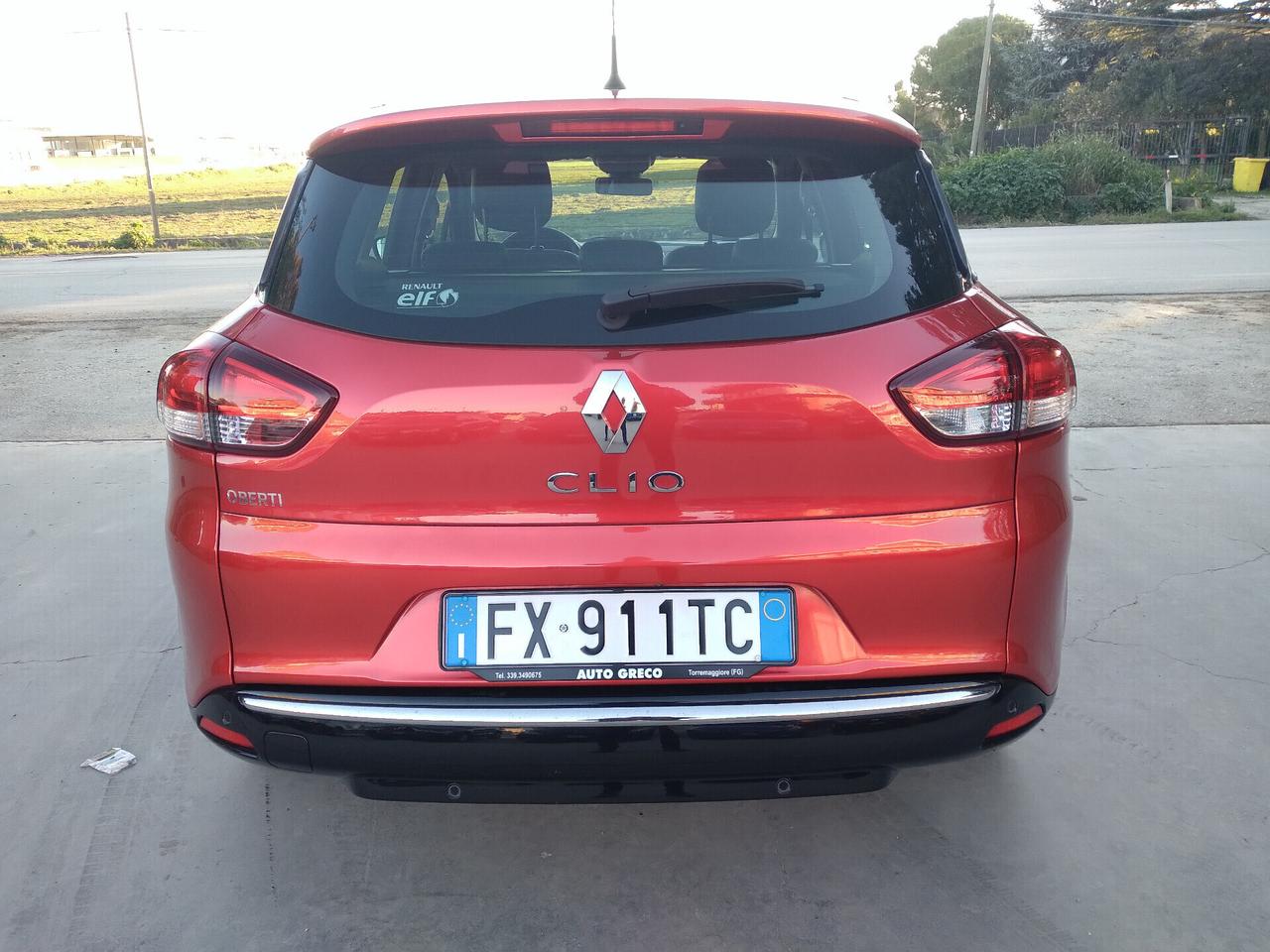 Renault Clio Sporter dCi 8V 90 CV Moschino Intens