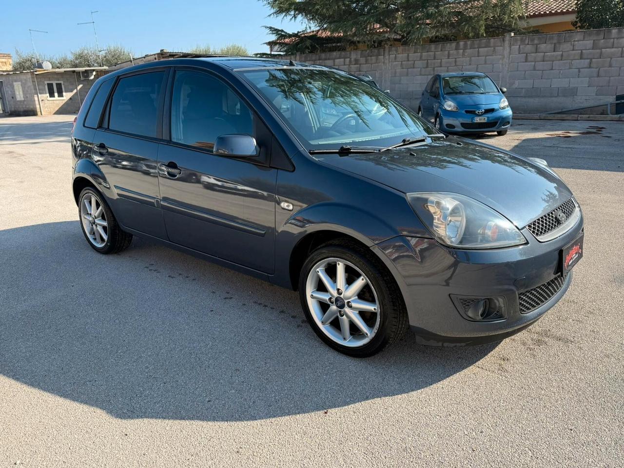 Ford Fiesta 1.4 TDCi 5p. Titanium