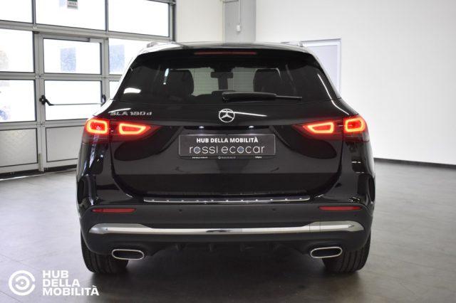 MERCEDES-BENZ GLA 180 d Automatic Premium