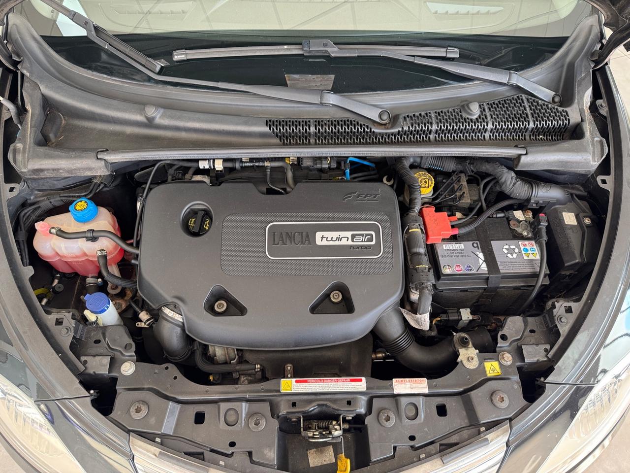 Lancia Ypsilon 0.9 TwinAir 85 CV 5 porte S&S Silver