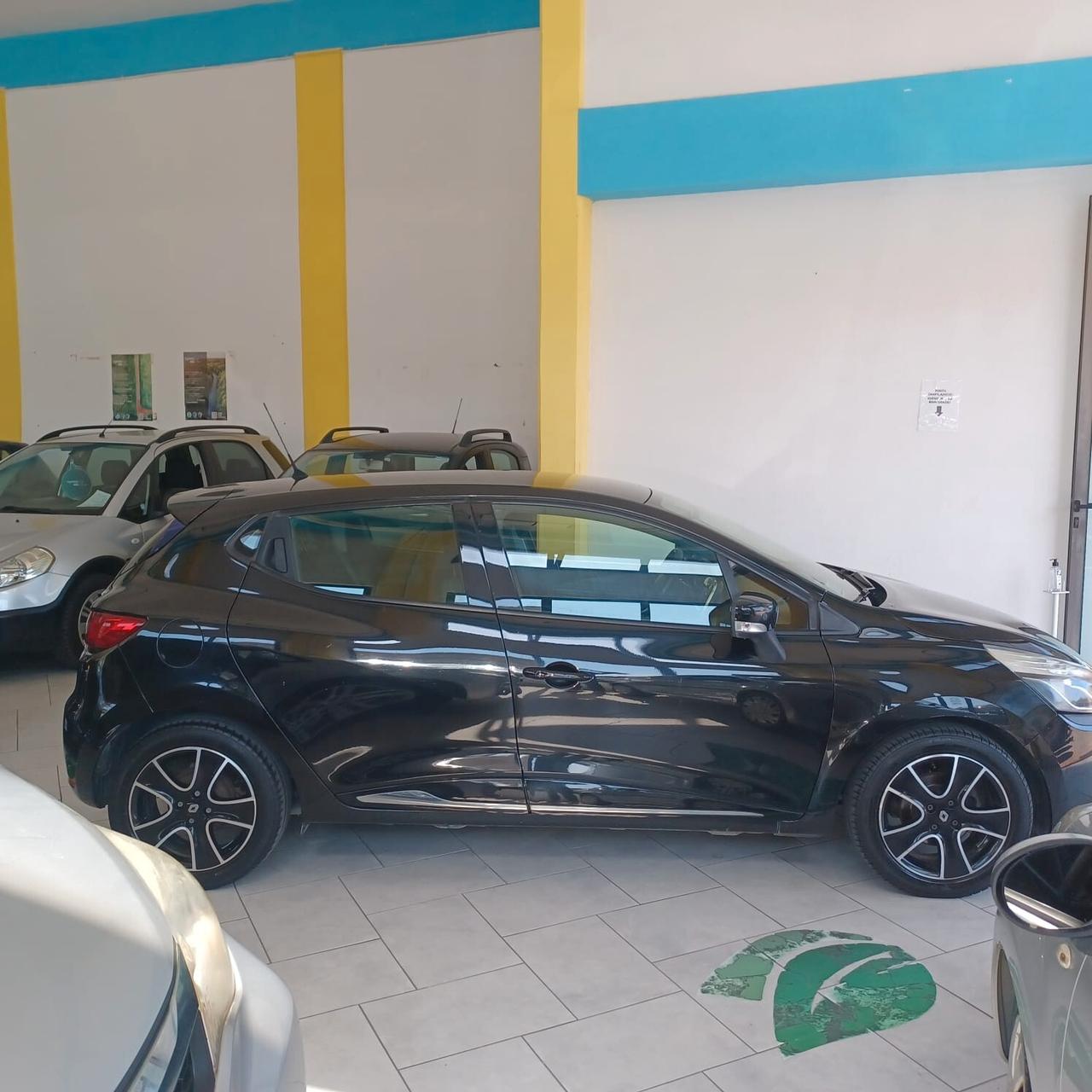 153688KM CLIO 1.2 PER NEOPATENTATI OTTIMO STATO