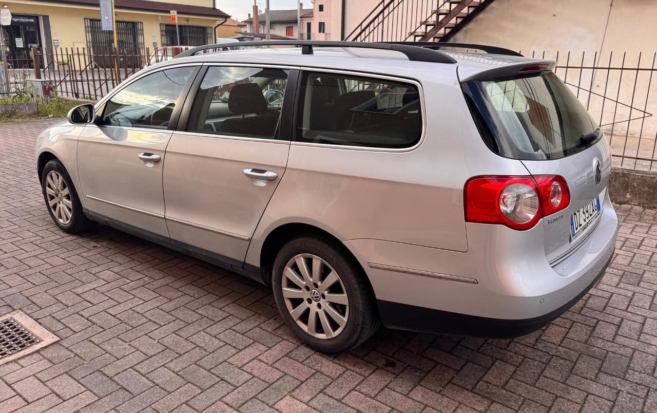 Volkswagen Passat 1.4 Benzina - Metano