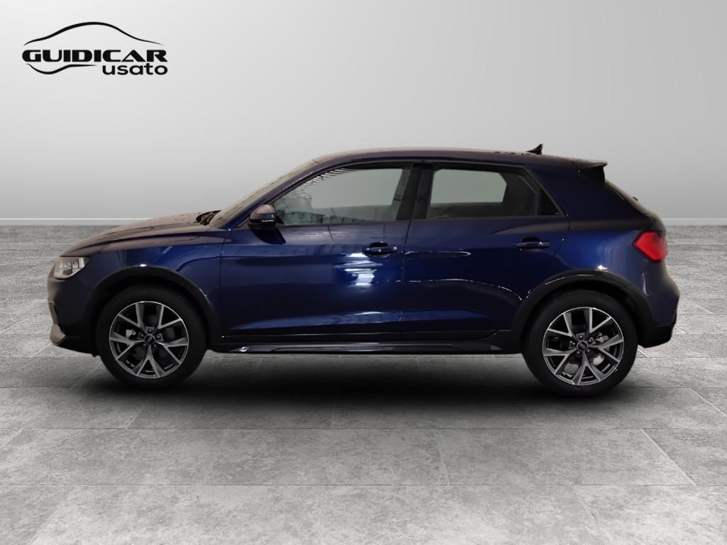 AUDI A1 II 2022 allstreet - A1 allstreet 30 1.0 tfsi Identity Contrast 110cv s tronic