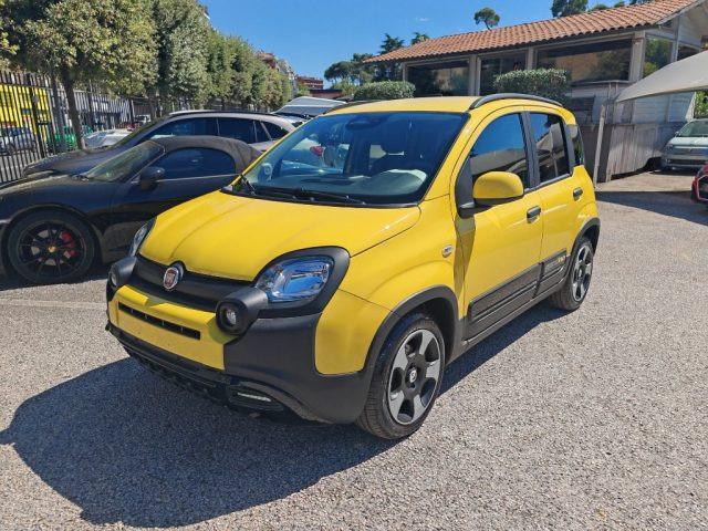 FIAT Panda 1000 HYBRID PANDINA 70 CV CARPLAY PDC ITALIA