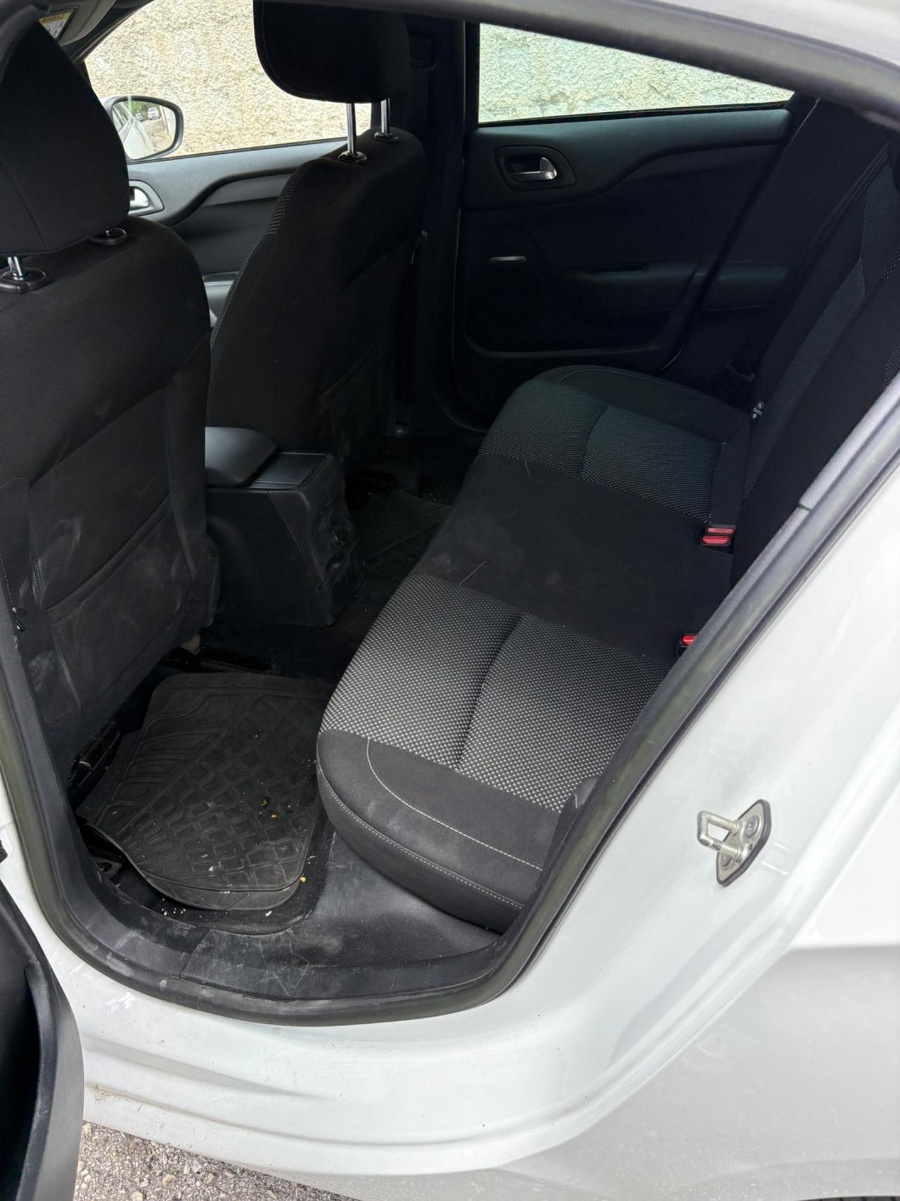 Ds DS4 4 1.6 e-HDi 115 Business