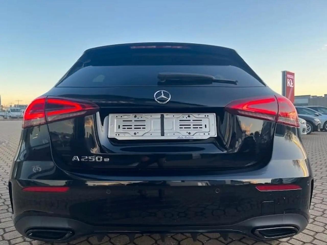 Mercedes-benz A 250 e Automatic EQ-Power Premium