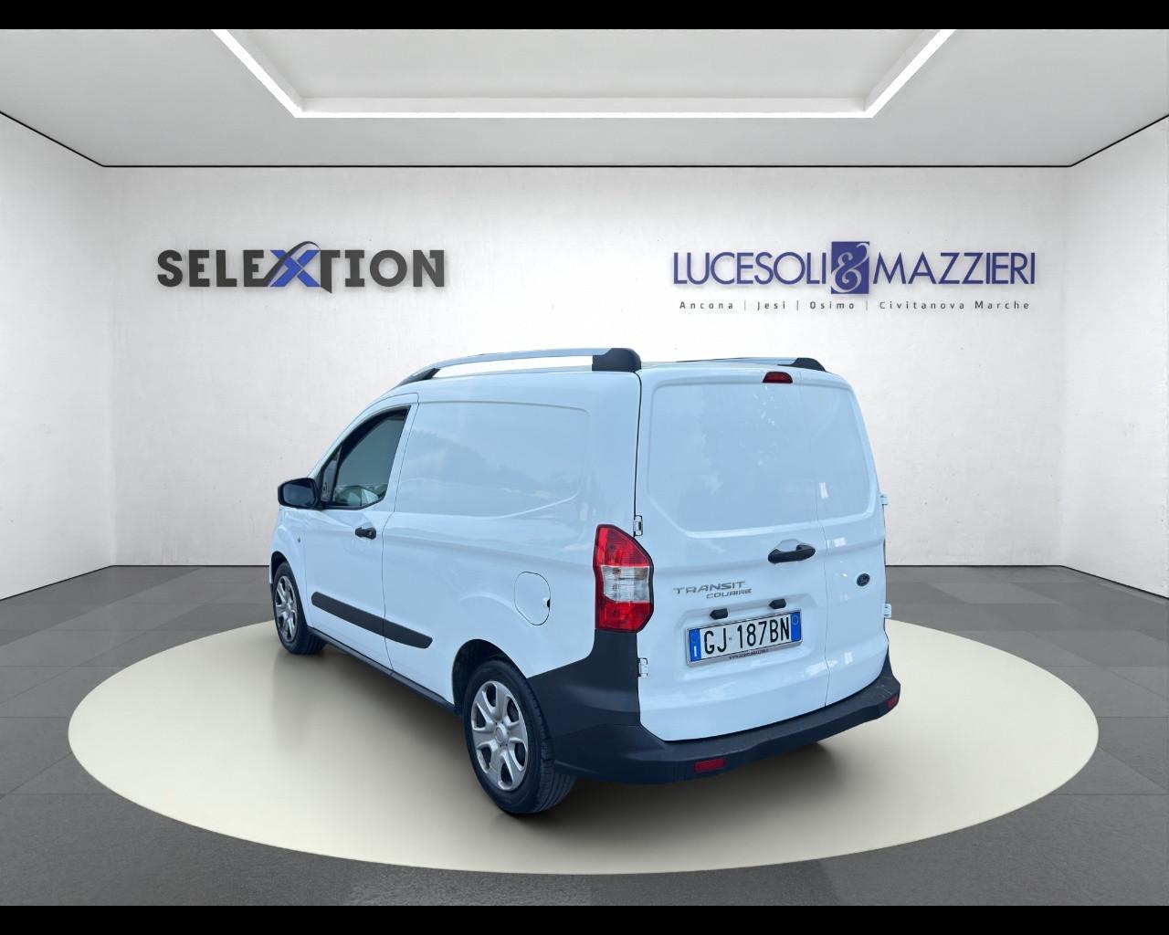 FORD Transit Courier 1ªs - Transit Courier 1.5 TDCi 100CV Van Tre