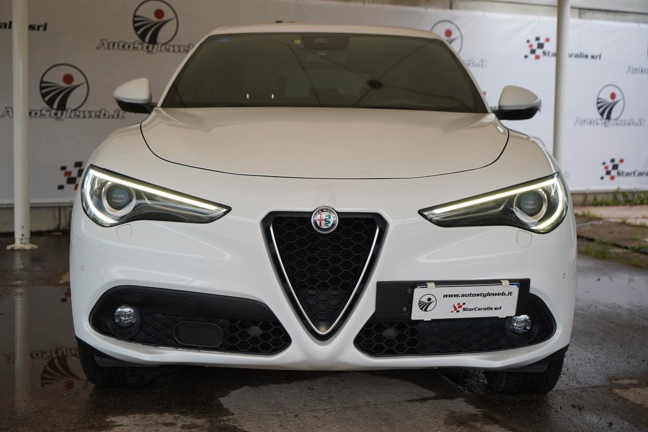 Alfa Romeo Stelvio 2.2 Turbodiesel 210 CV AT8 Q4 Super