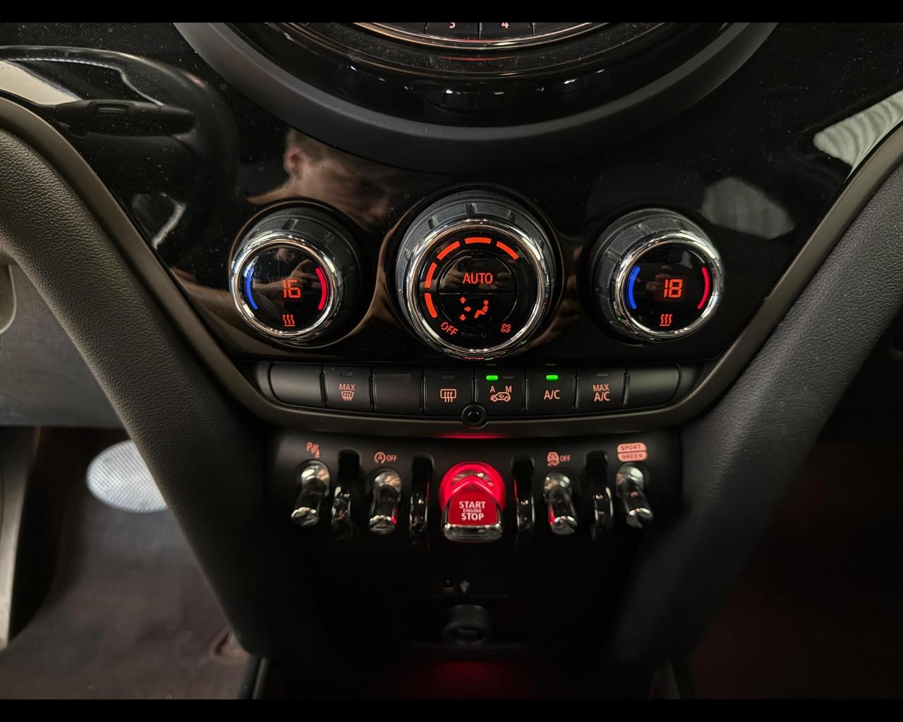 MINI Mini Countrym.(F60) - Mini 1.5 Cooper Hype Countryman