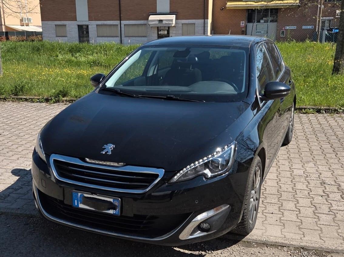 Peugeot 308 BlueHDi 120 S&S Allure