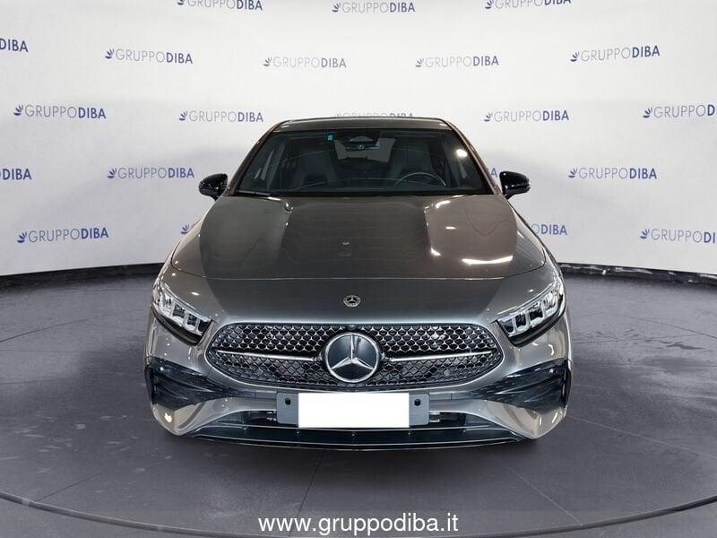 Mercedes-Benz Classe A - W177 2023 A 180 d AMG Line Premium auto