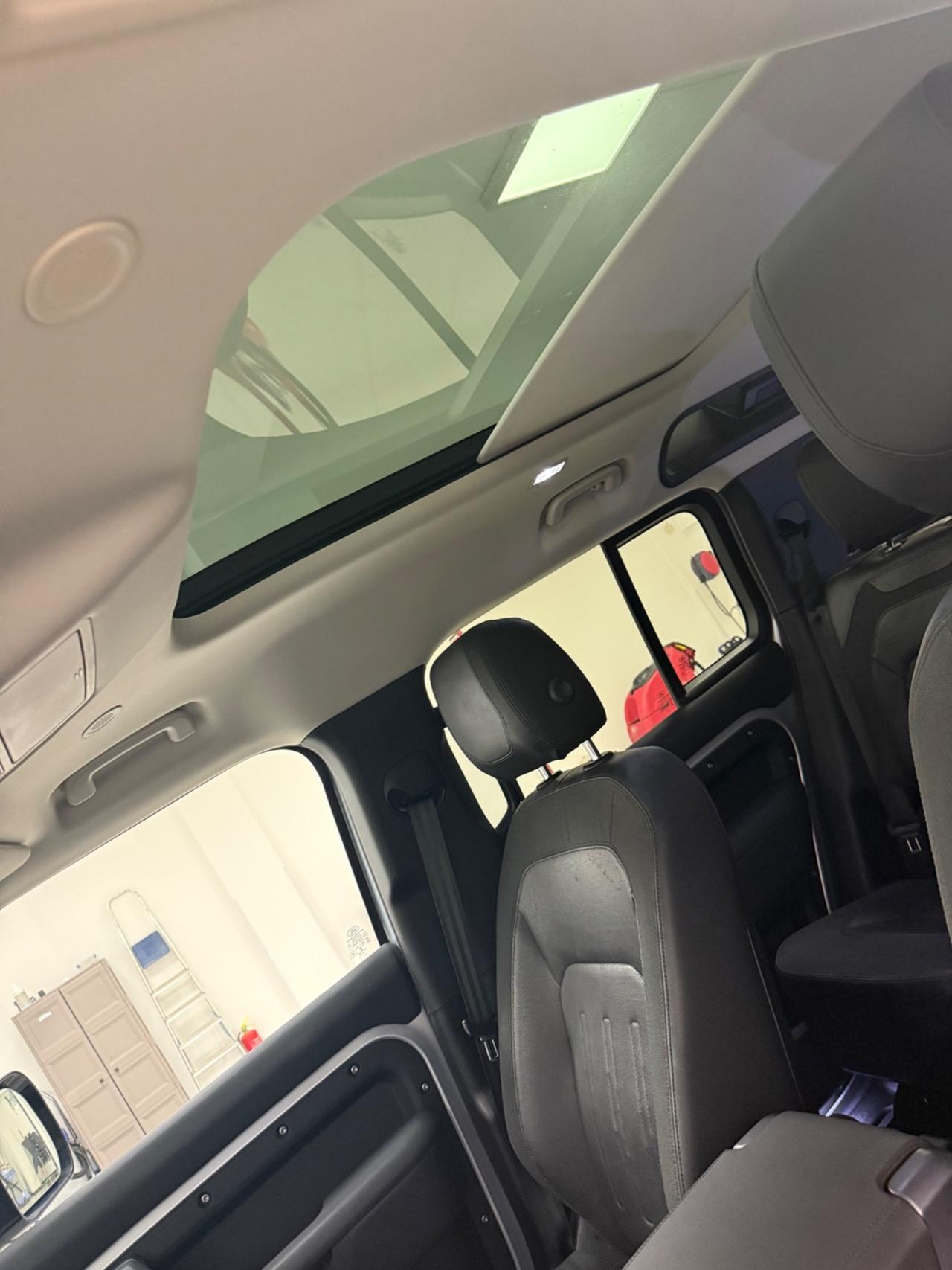 Land Rover Defender 110 2.0 SD4 240CV AWD Auto First Edition