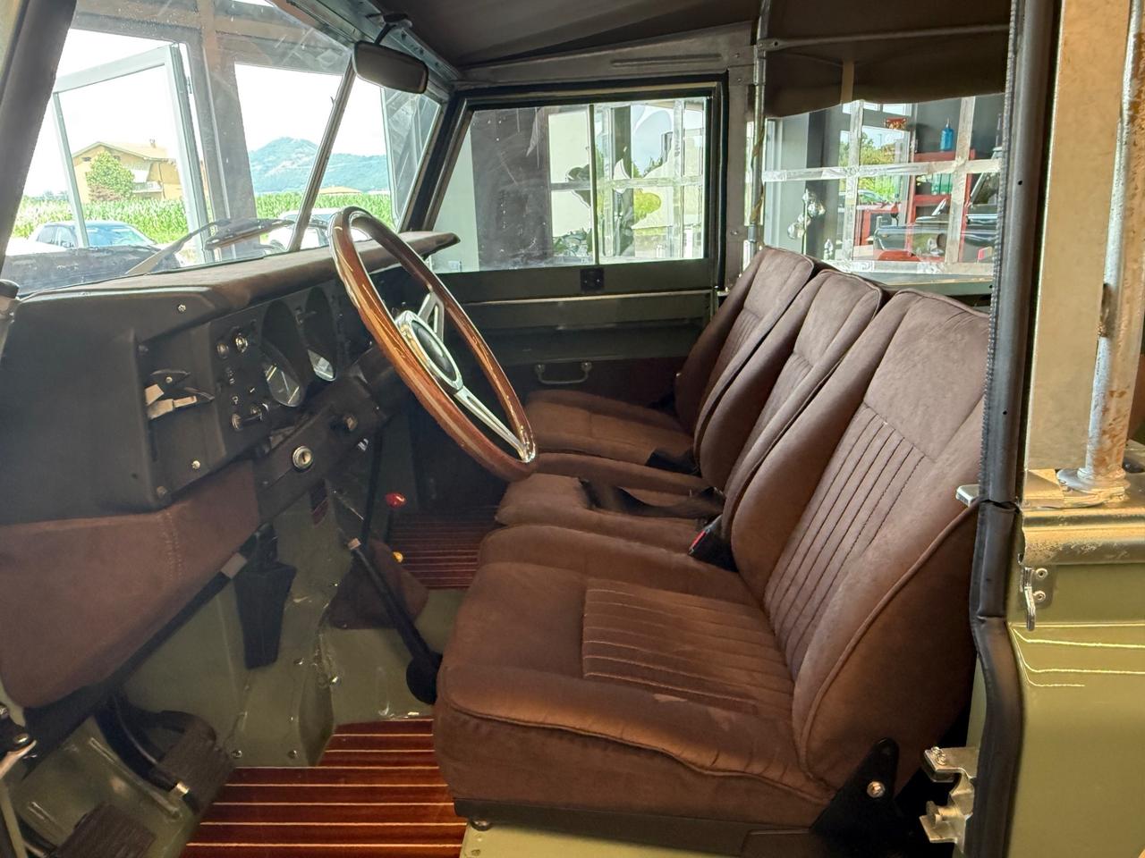 Land Rover Defender SERIES 88 SOFT TOP