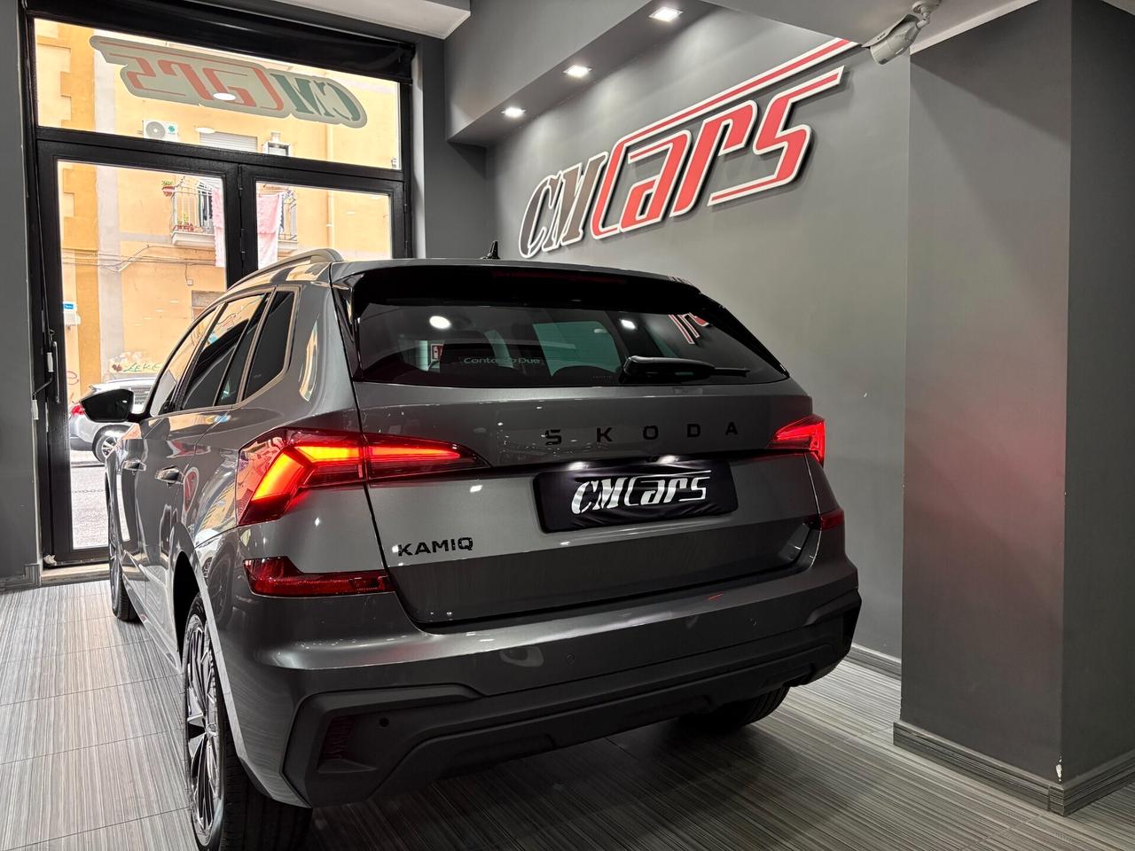 Skoda Kamiq 1.0 TSI 115cv DSG Automatica Black Dots ITALIANA