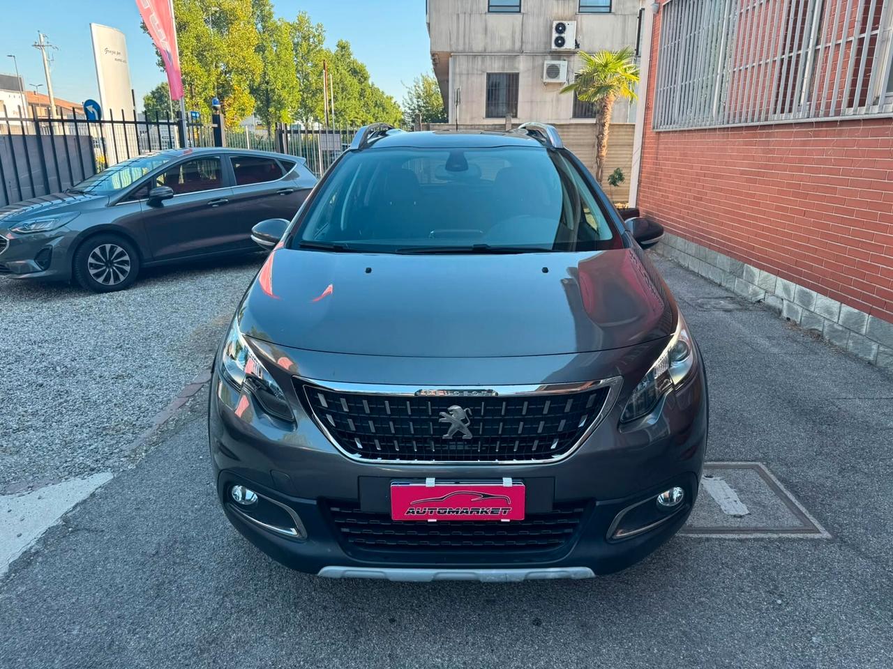 Peugeot 2008 BlueHDi 120 EAT6 S&S Allure