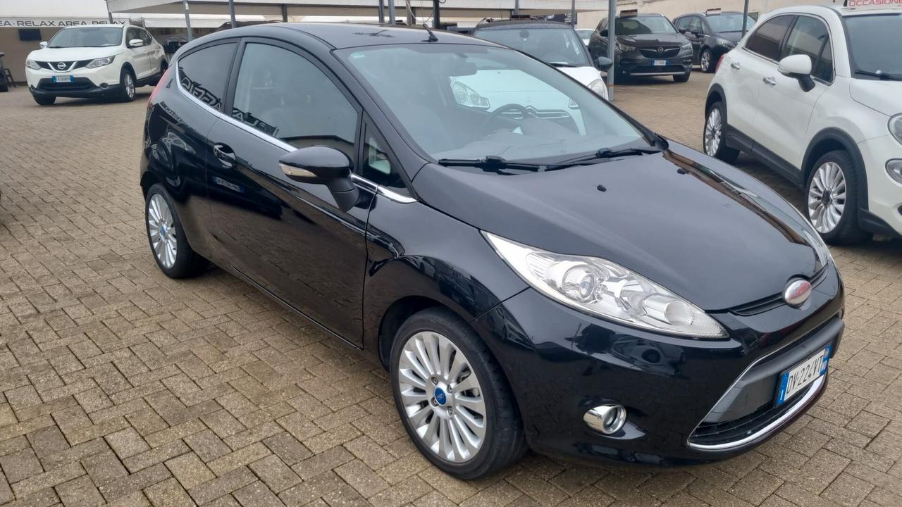 Ford Fiesta 1.4 TDCi 68CV 3 porte Titanium