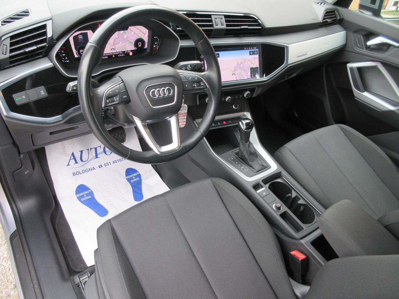 Audi Q3 35 2.0 tdi Business quattro s-tronic