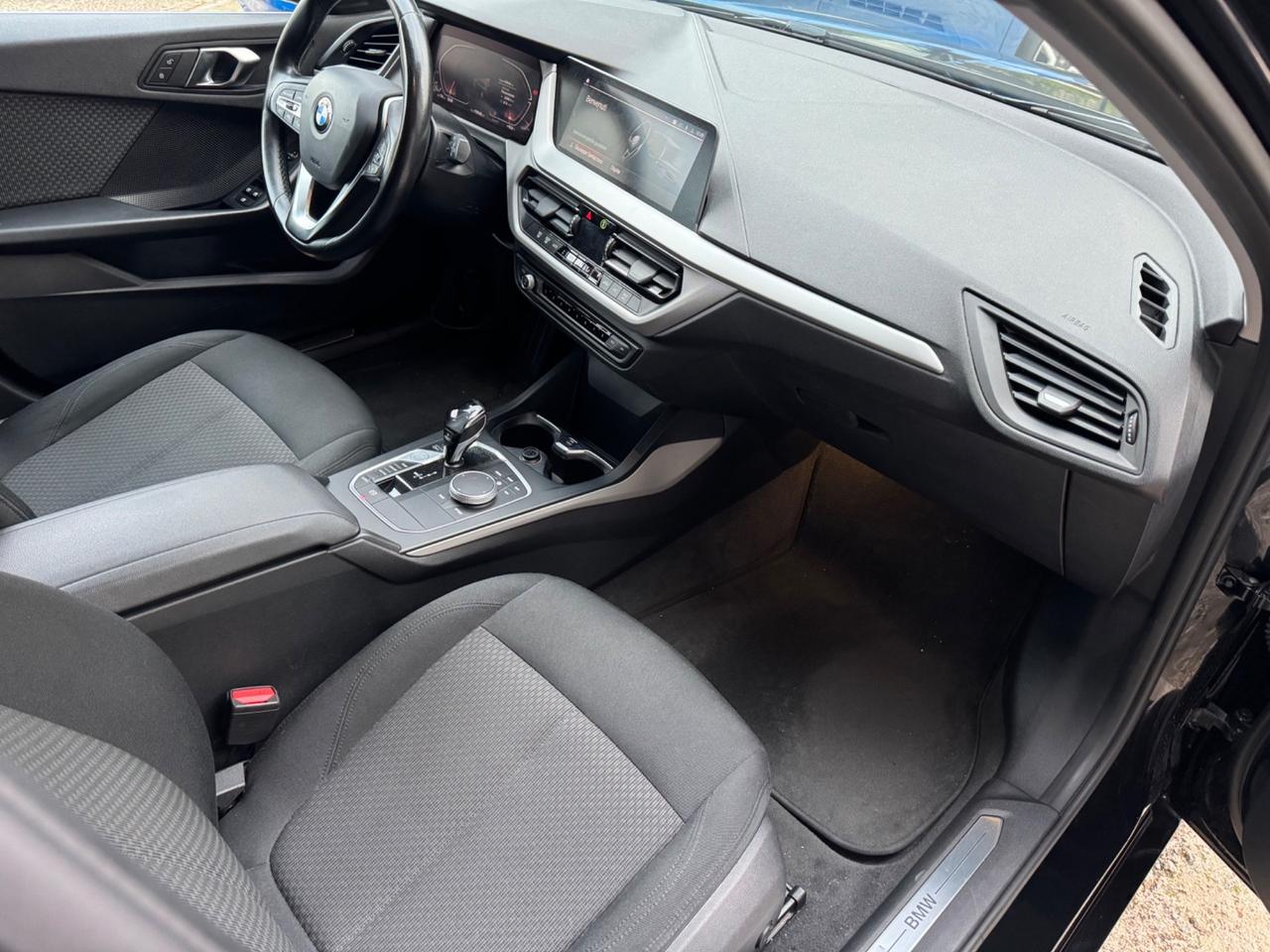 Bmw Serie 1 - 116d - LED - VIRTUAL - 2021