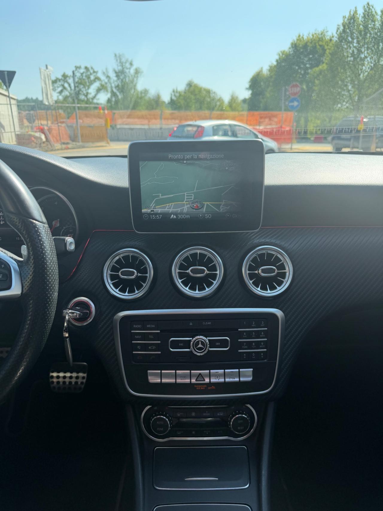 Mercedes-benz A 220 d Automatic Premium
