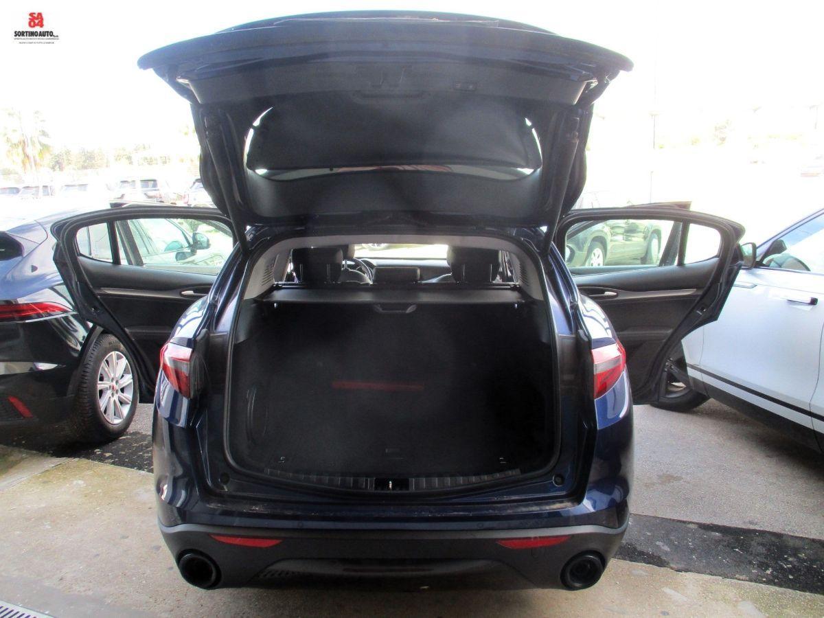 A.R.Stelvio 2.2 T.diesel 190CV AT8 Q4 SPRINT 2021