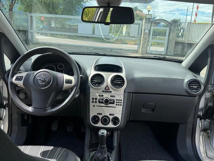 Opel Corsa 1.2 3 porte Easytronic Enjoy