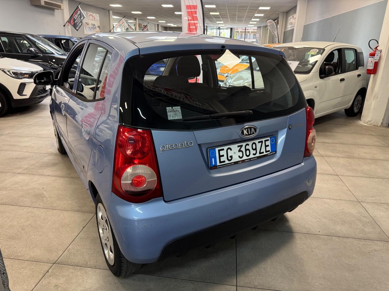 Kia Picanto 1.1 12V Trendy Bi-Fuel 63CV Ok Neopatentati