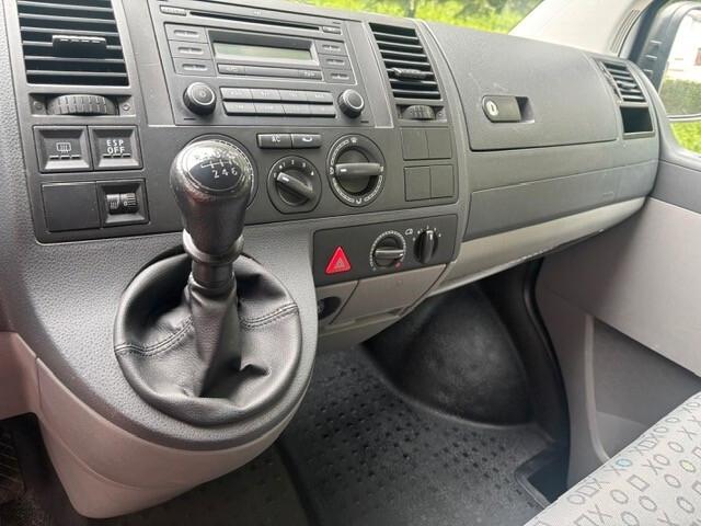 Volkswagen Multivan 2.5 TDI/130CV Comfortline 9 posti